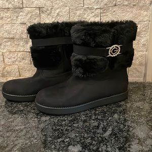 COPY - Brand new GBG Los Angeles woman’s Boat size 9